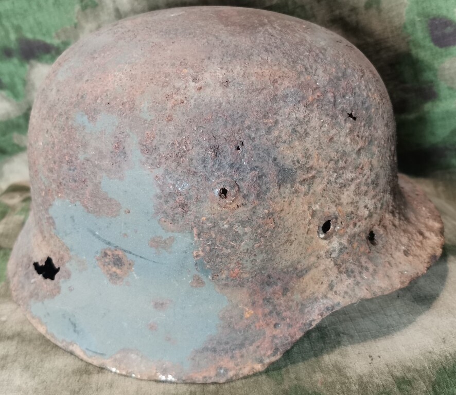 German helmet M40