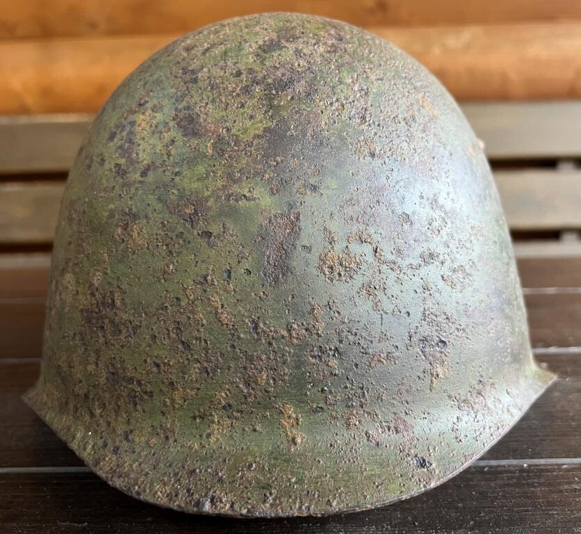 Soviet helmet SSh39 / from Stalingrad