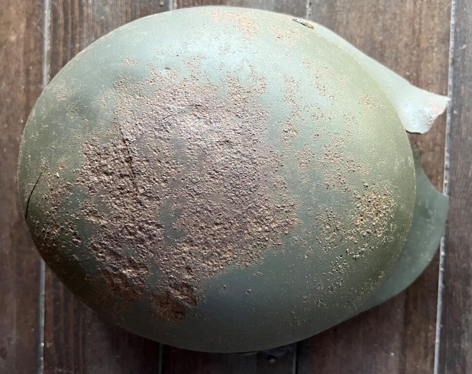 Hungarian helmet M37 / from Karelia