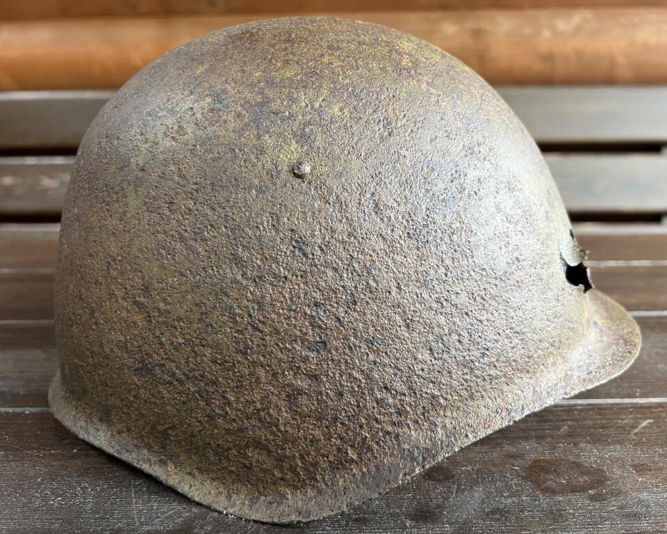 Soviet helmet SSh39 / from Stalingrad