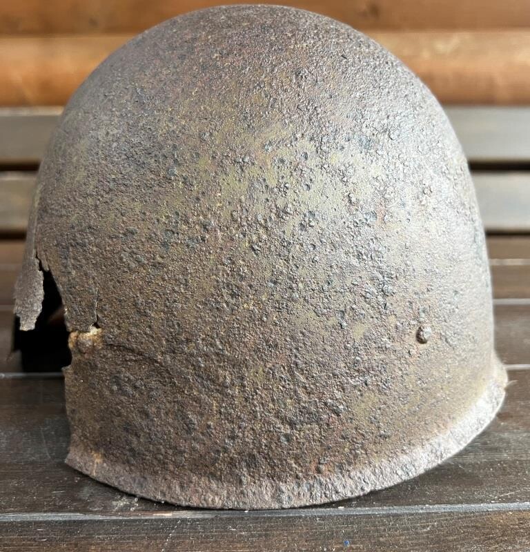 Soviet helmet SSh40 / from Stalingrad