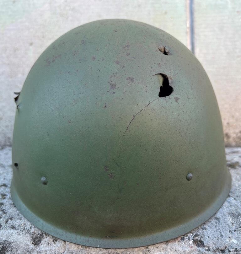 Soviet helmet SSh40 / from Karelia