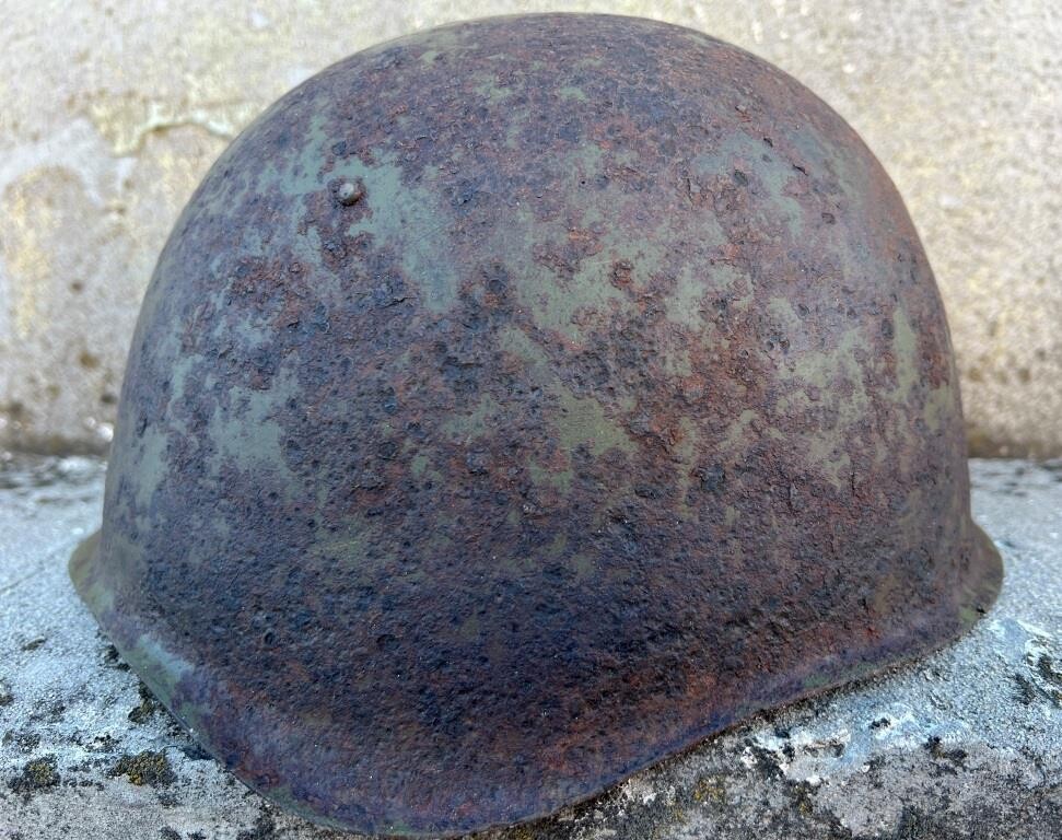 Soviet helmet SSh39 / from Stalingrad