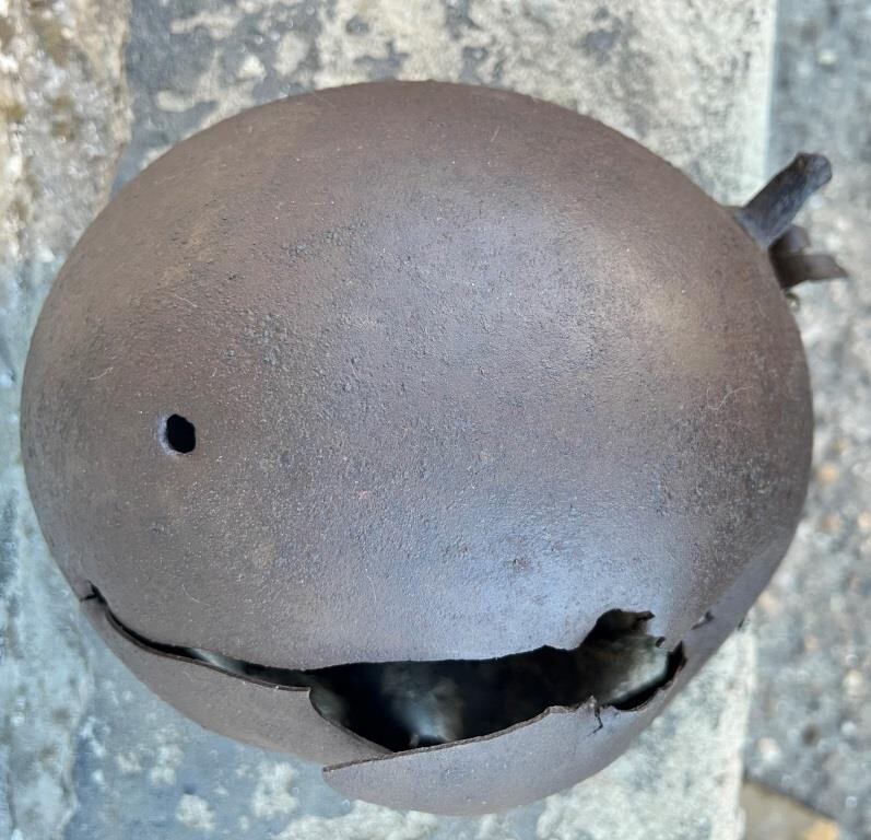 Finnish helmet M40 / from Karelia 