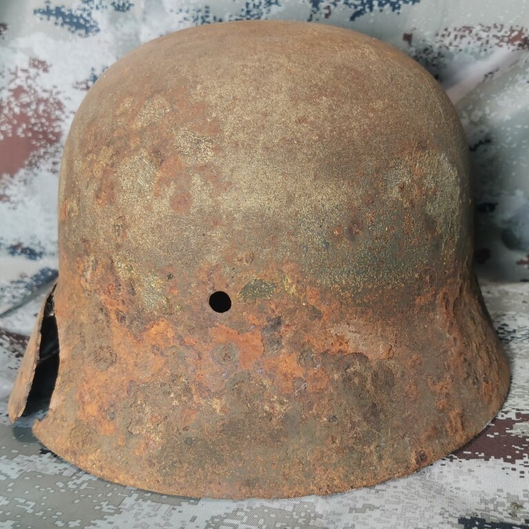 German helmet M40