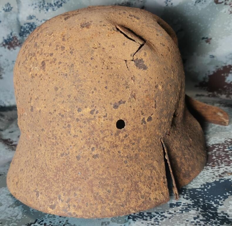 German helmet M40