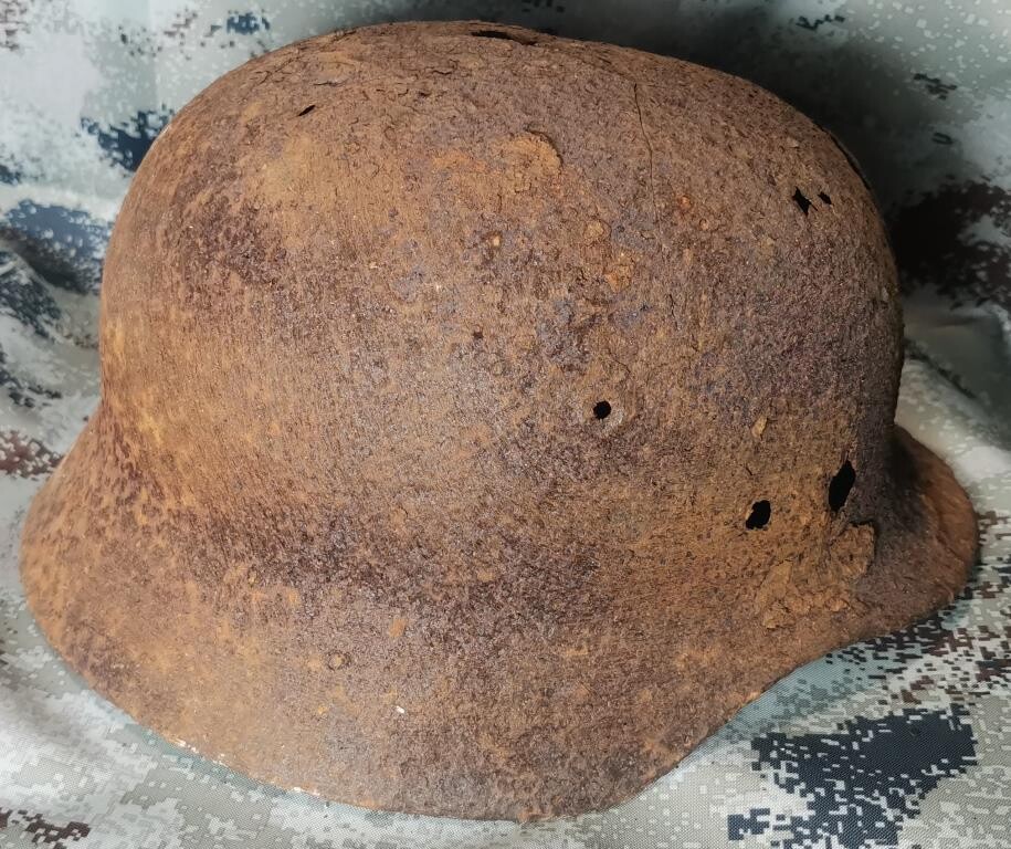 German helmet M40