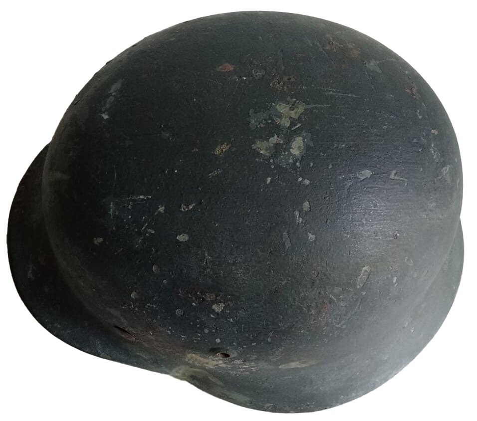 Waffen SS helmet M35 DD / from Stalingrad