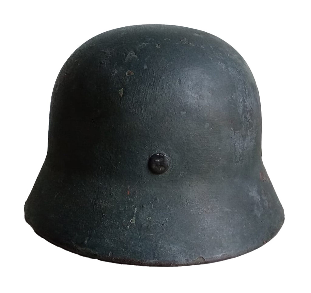 Waffen SS helmet M35 DD / from Stalingrad