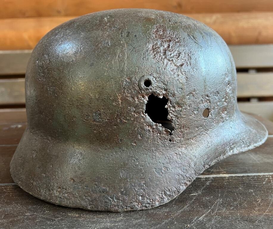 German helmet M40 / from Stalingrad