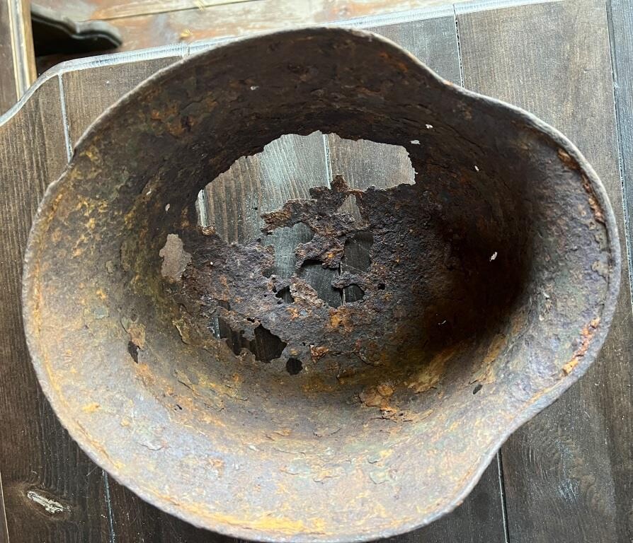 German helmet M40 / from Stalingrad