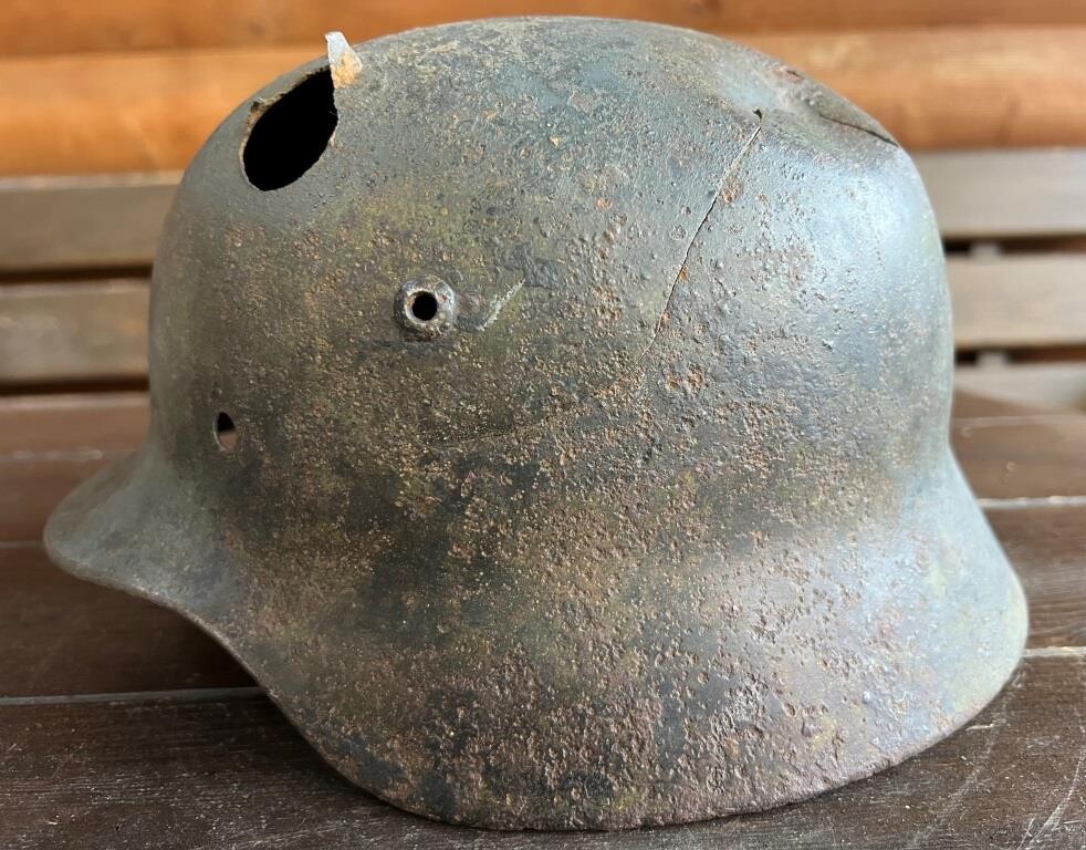 German helmet M35 DD / from Stalingrad