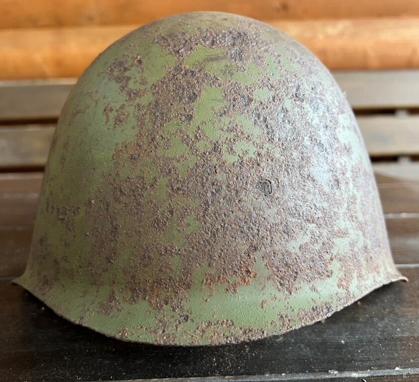 Soviet helmet SSh39 / from Stalingrad 