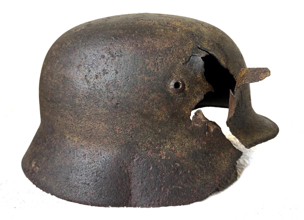 German helmet M40 / from Belarus