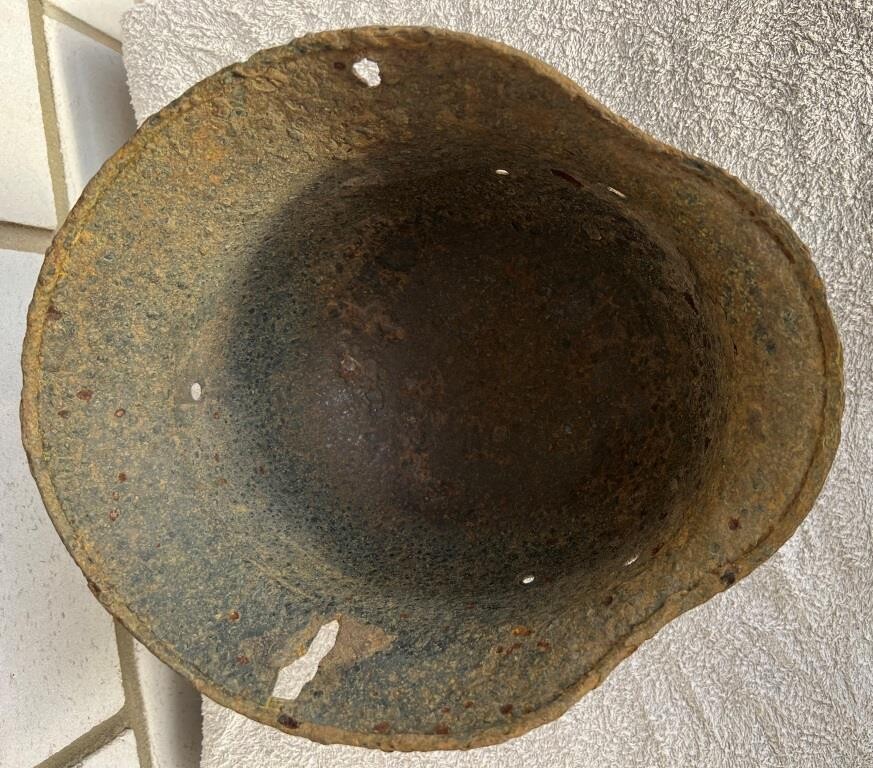 German helmet M40 / from Koninsberg 