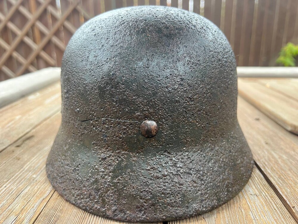 Waffen SS helmet M40 / from Karelia