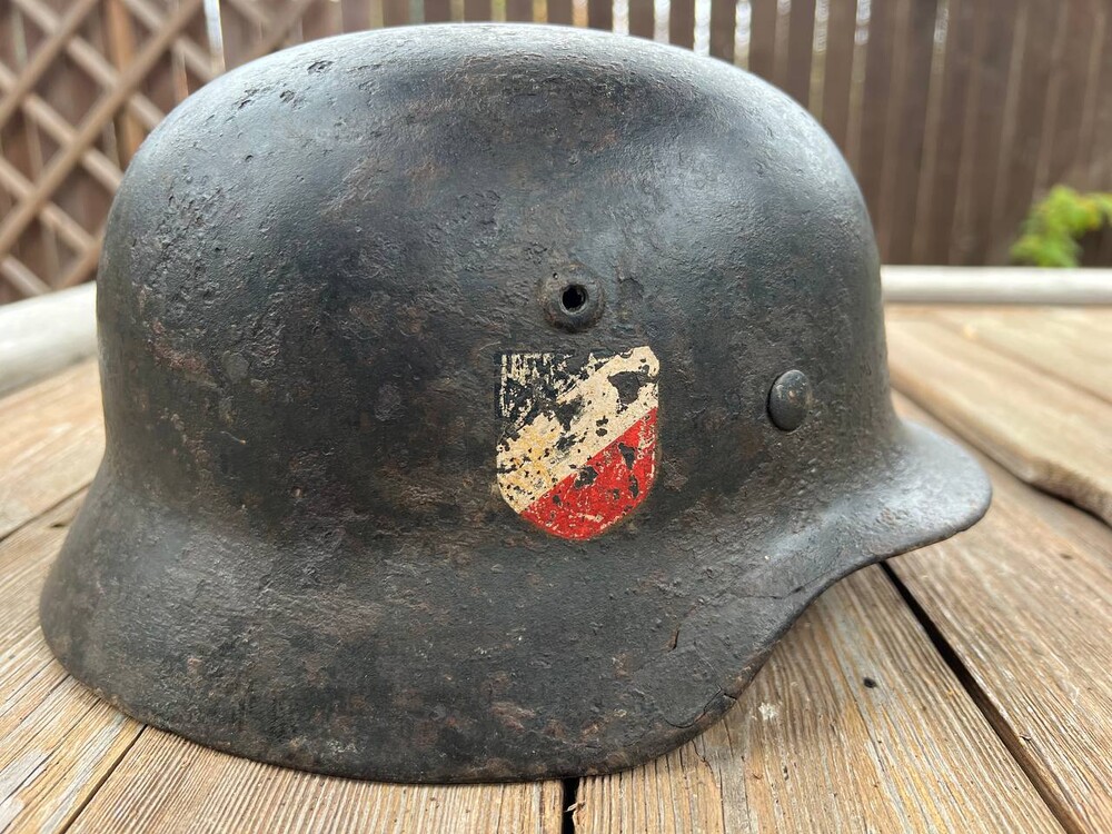 Wehrmacht helmet M35 DD / from Novgorod