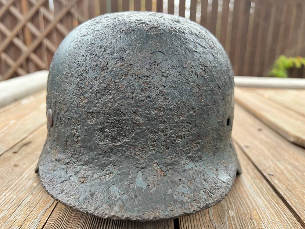 Wehrmacht helmet M35 DD / from Stalingrad