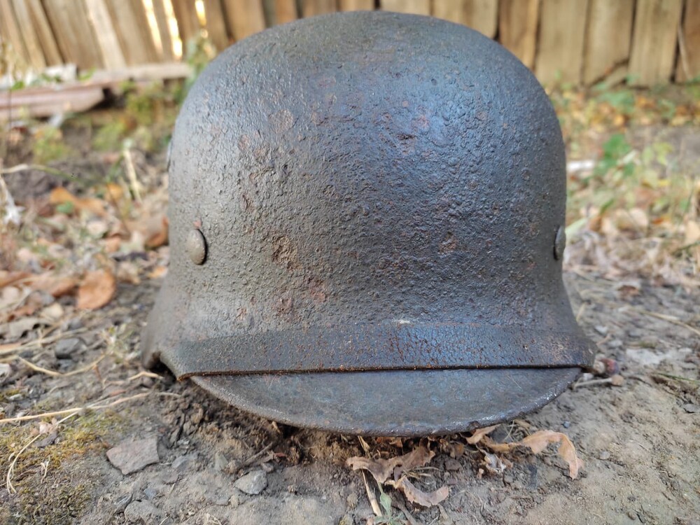 Luftwaffe helmet M40 / from Stalingrad