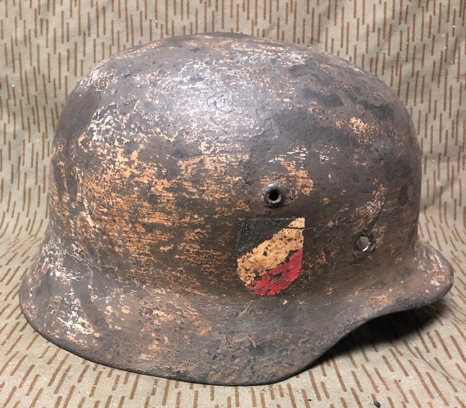 Wehrmacht helmet M35 DD / from Demyansk