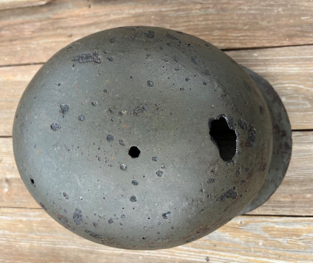 Wehrmacht helmet M35 DD / from Novgorod