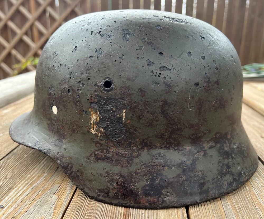 Wehrmacht helmet M35 DD / from Novgorod