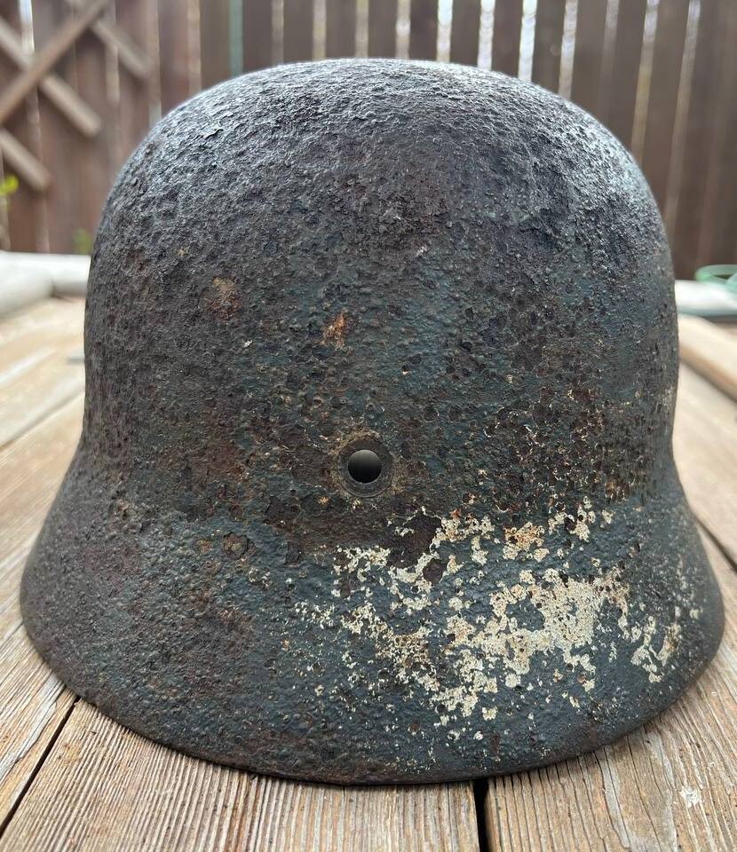 Wehrmacht helmet M35 DD / from Stalingrad