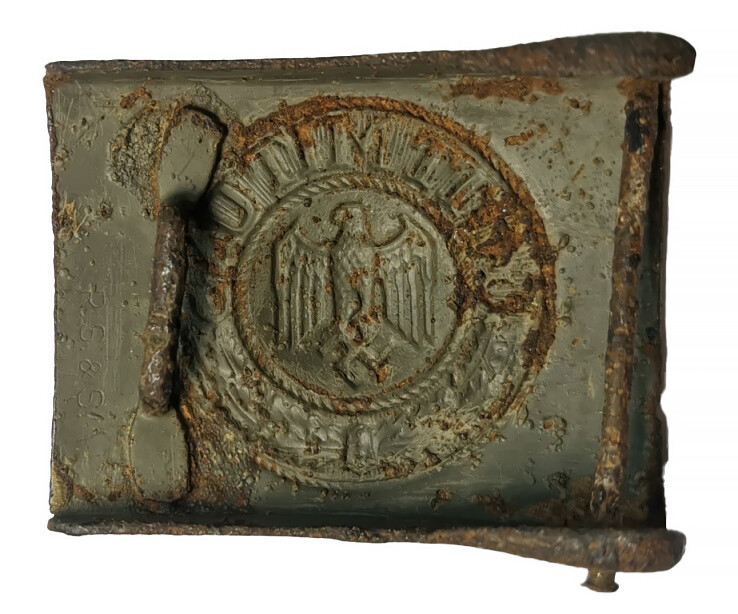 Iron Wehrmacht belt buckle "Gott mit Uns" / from Stalingrad