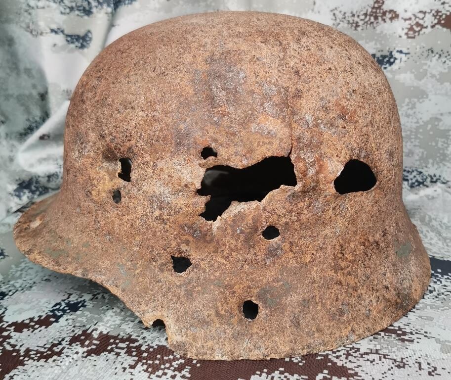 German helmet M35 DD / from Stalingrad