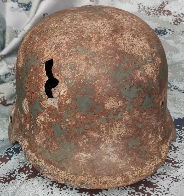 German helmet M35 / from Stalingrad