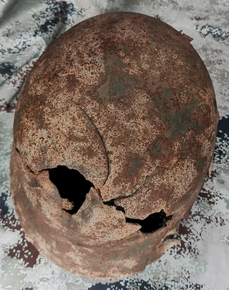 German helmet M35 / from Stalingrad