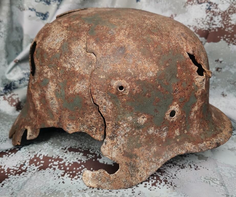 German helmet M35 / from Stalingrad