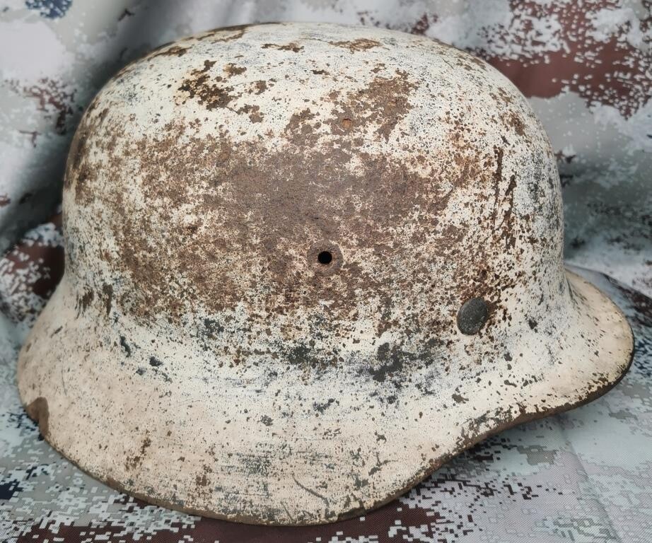 Winter camo helmet M40 / from Stalingrad