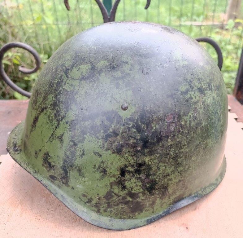 Soviet helmet SSh39 / from Leningrad