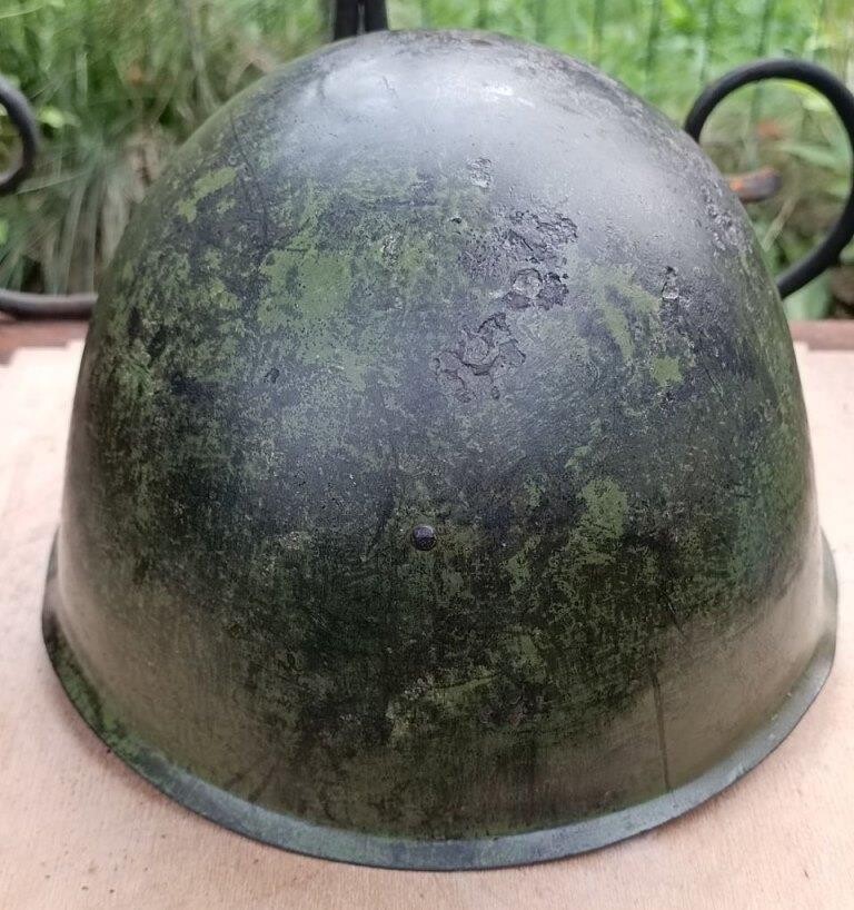 Soviet helmet SSh39 / from Leningrad