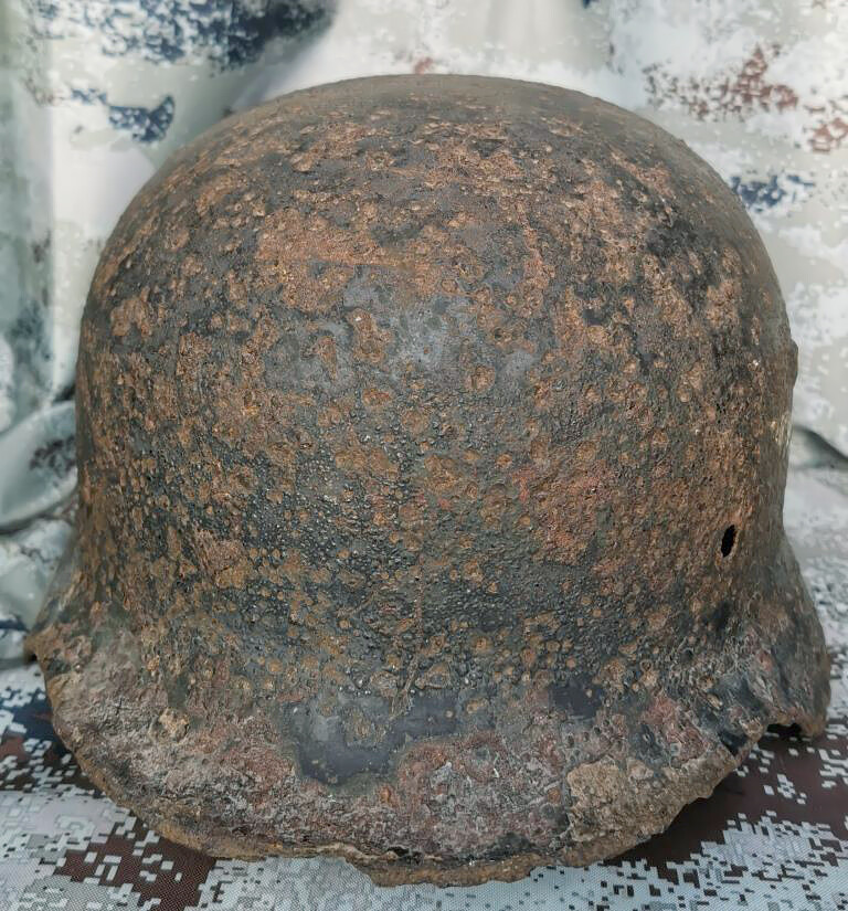 Luftwaffe helmet M35 DD / from Stalingrad