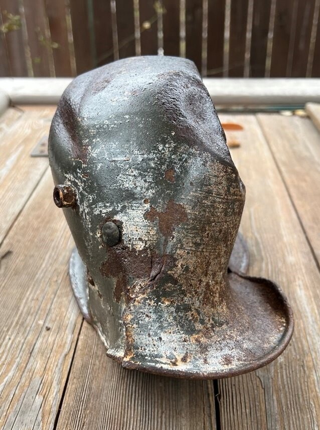 German helmet M17 / from Leningrad