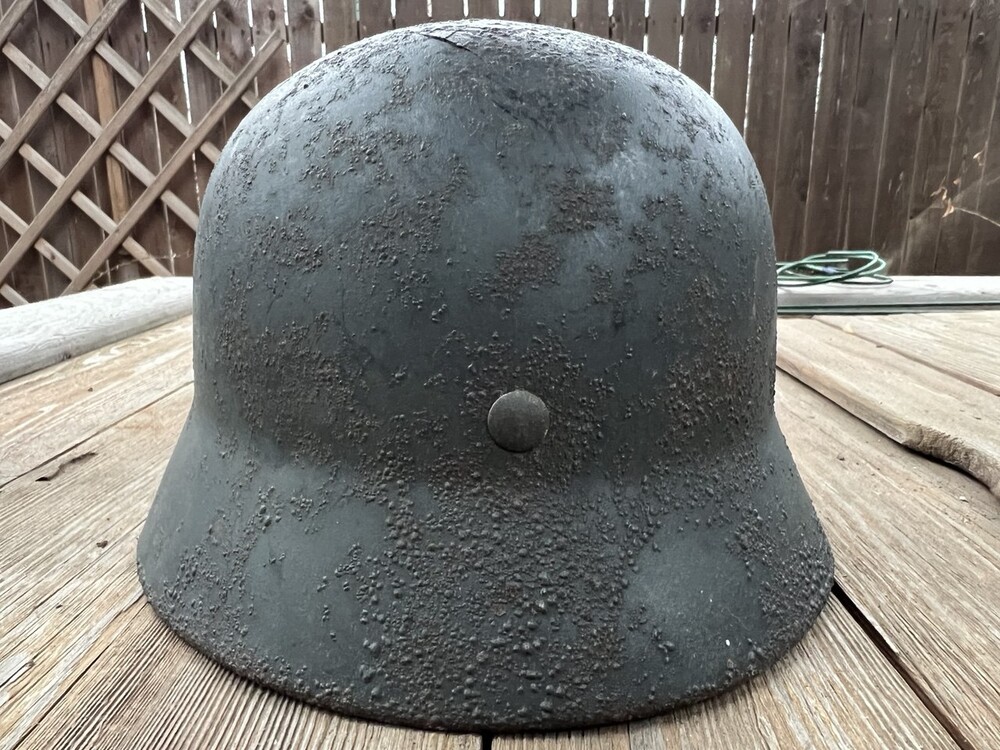 Wehrmacht helmet M35 DD / from Stalingrad