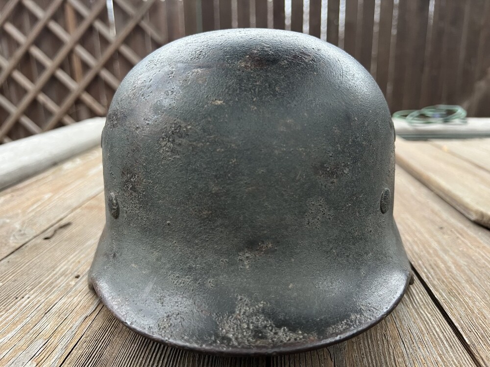 Wehrmacht helmet M40 / from Stalingrad