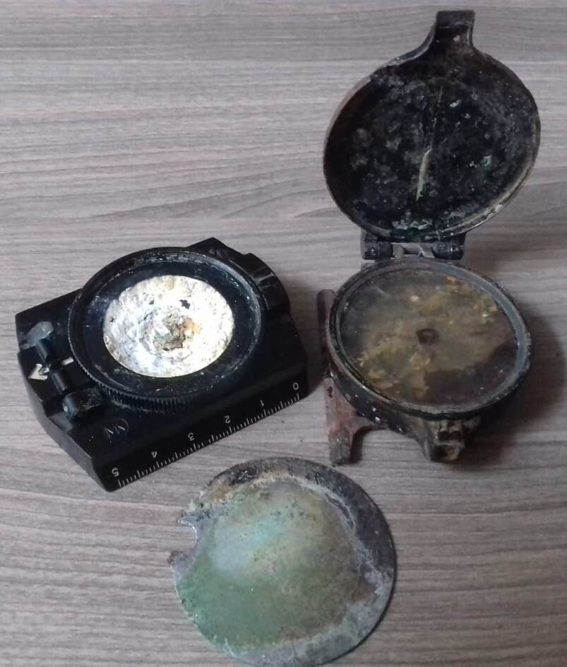 German compasses / from Leningrad