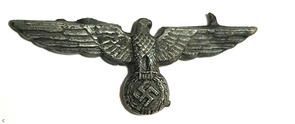 Wehrmacht visor hat eagle / from Koenigsberg