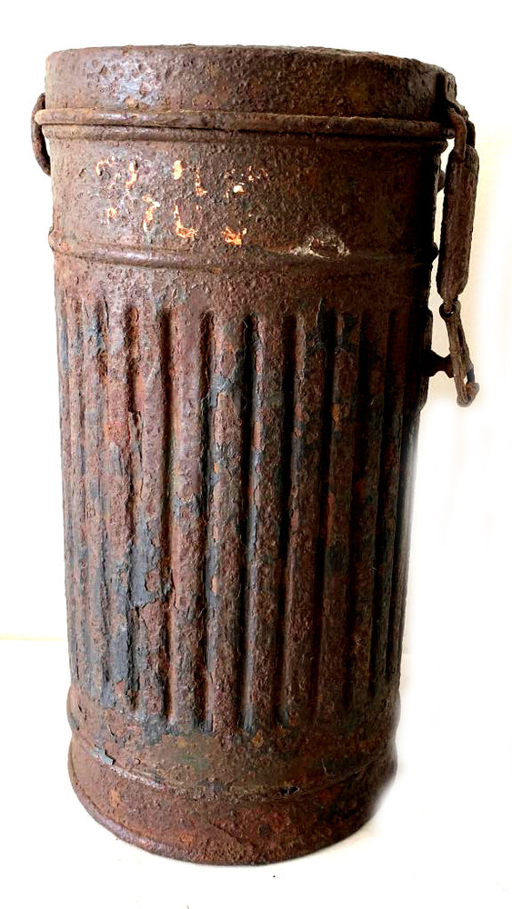 Gas mask short canister / from Stalingrad Maxim Gorkovo