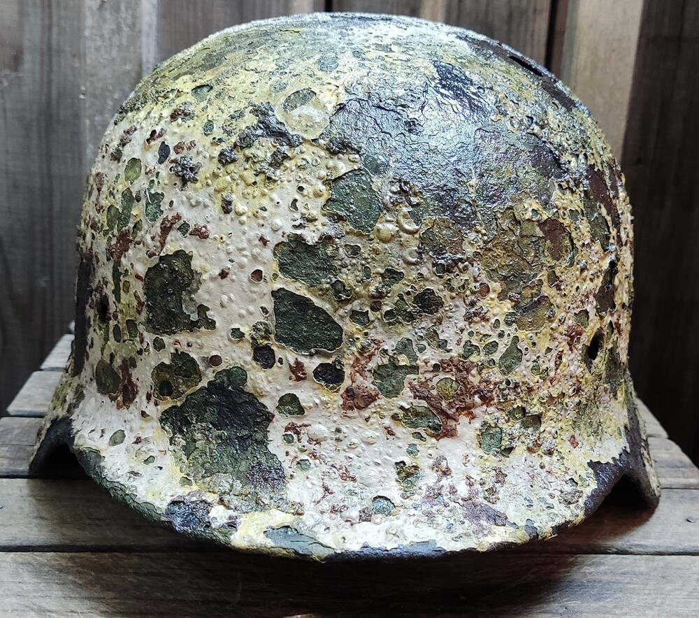 Winter camo German helmet M35 / from Novgorod
