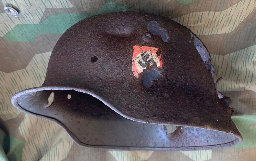 Waffen SS helmet M35 DD / from Demyansk