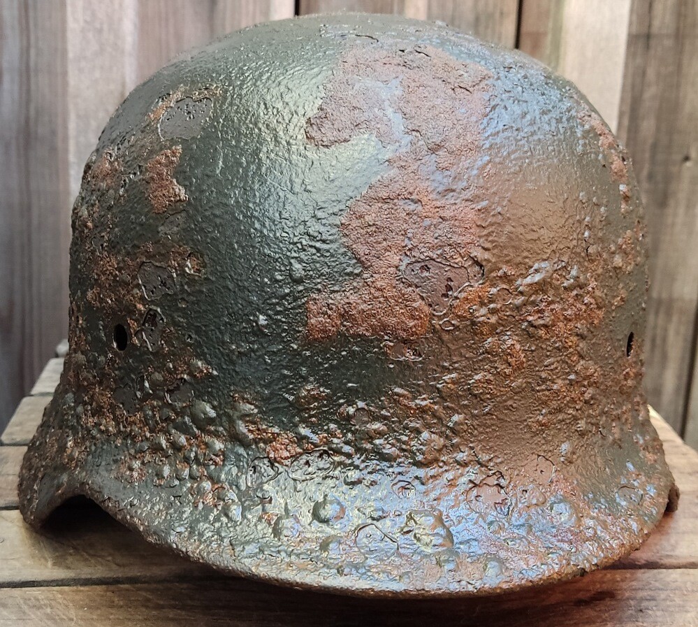 German helmet M35 / from Königsberg