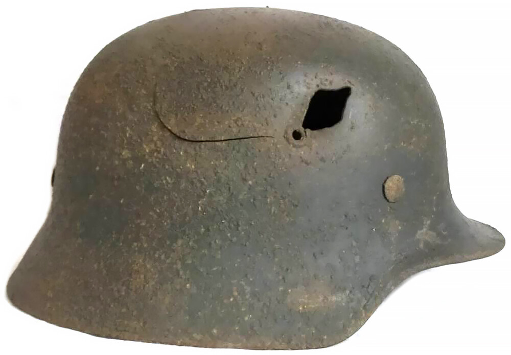 Wehrmacht helmet M40 / from Kholm