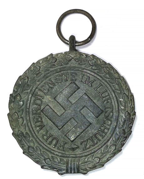 Medal "Fur Verdienste Im Luftschutz" / from Koenigsberg