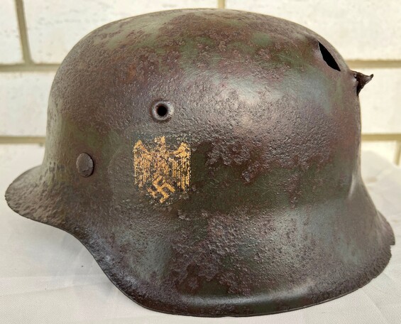 Wehrmacht helmet M42 / from Stalingrad