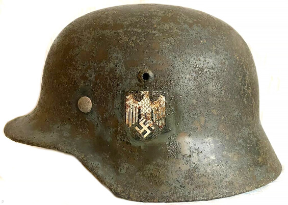 Wehrmacht helmet M35 DD