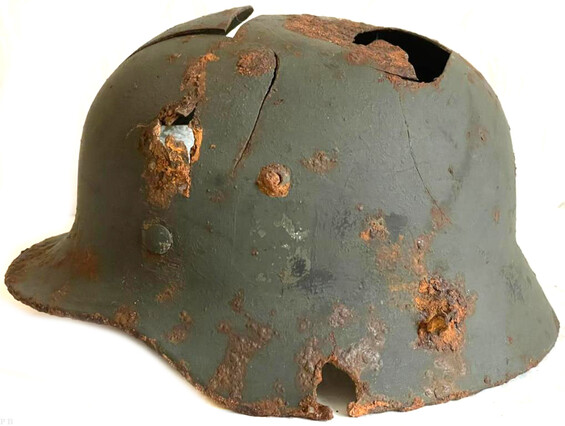 German helmet M35 / from Rzhev
